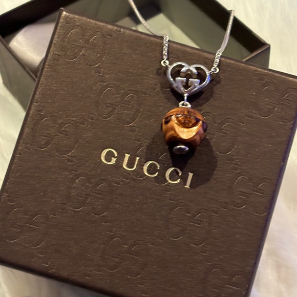 Gucci ‘LOVE BRITT’ sterling Interlocking GG Heart and Bamboo Necklace, Rare - Picture 4 of 12